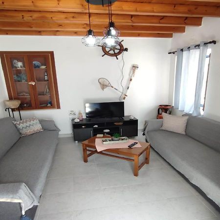 Symi Breeze Villa Екстер'єр фото