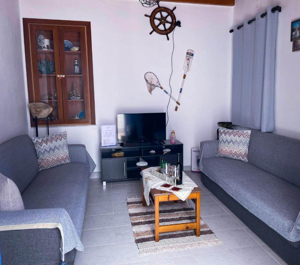 Symi Breeze Villa Екстер'єр фото