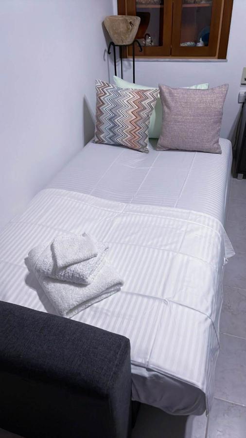 Symi Breeze Villa Екстер'єр фото